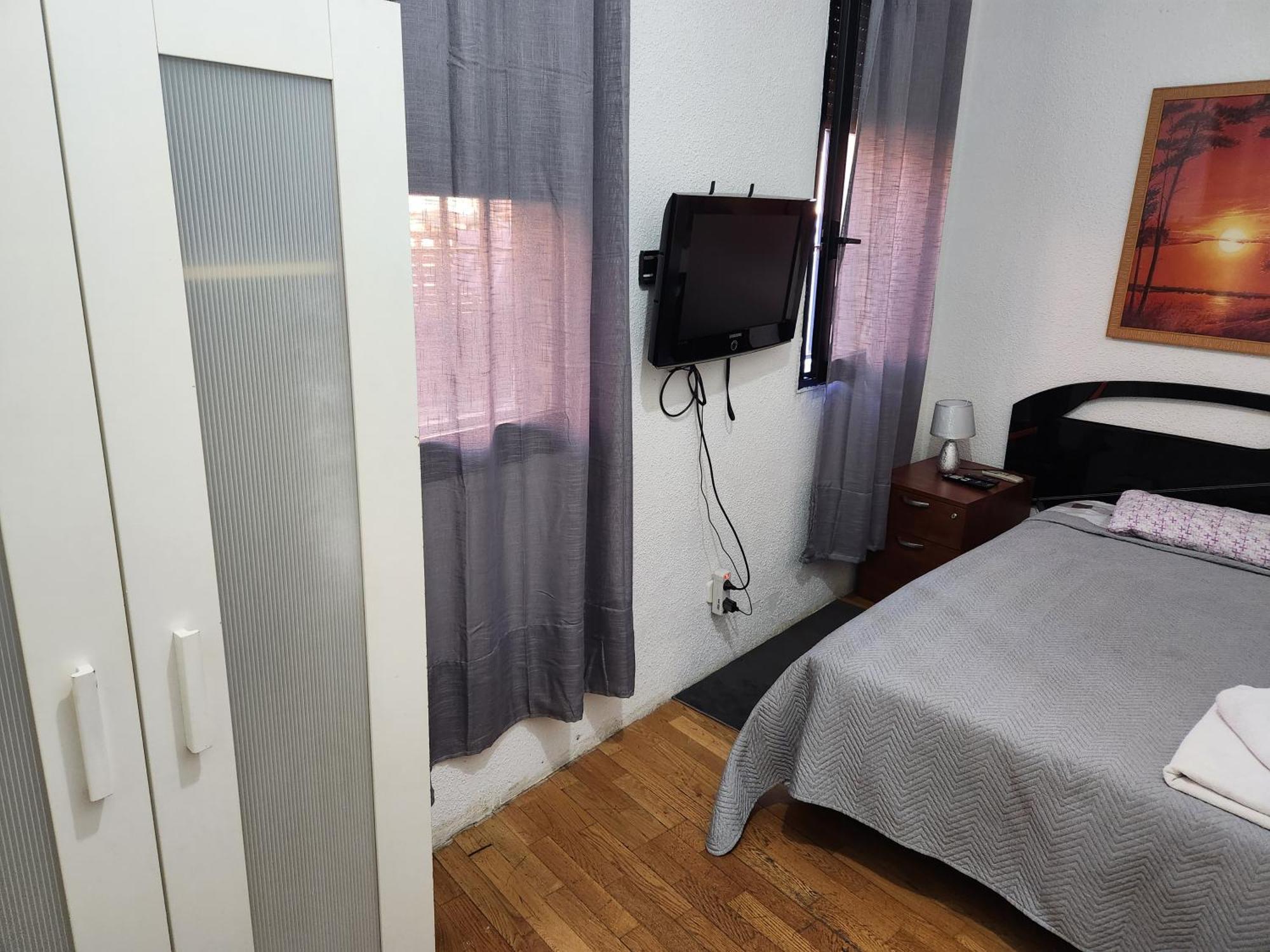 Hostel Pepe Viajes マドリード エクステリア 写真